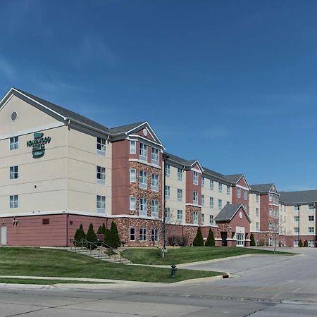 Homewood Suites By Hilton Cedar Rapids-North Bagian luar foto