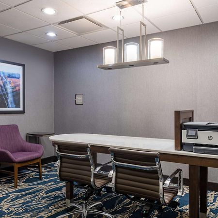 Homewood Suites By Hilton Cedar Rapids-North Bagian luar foto