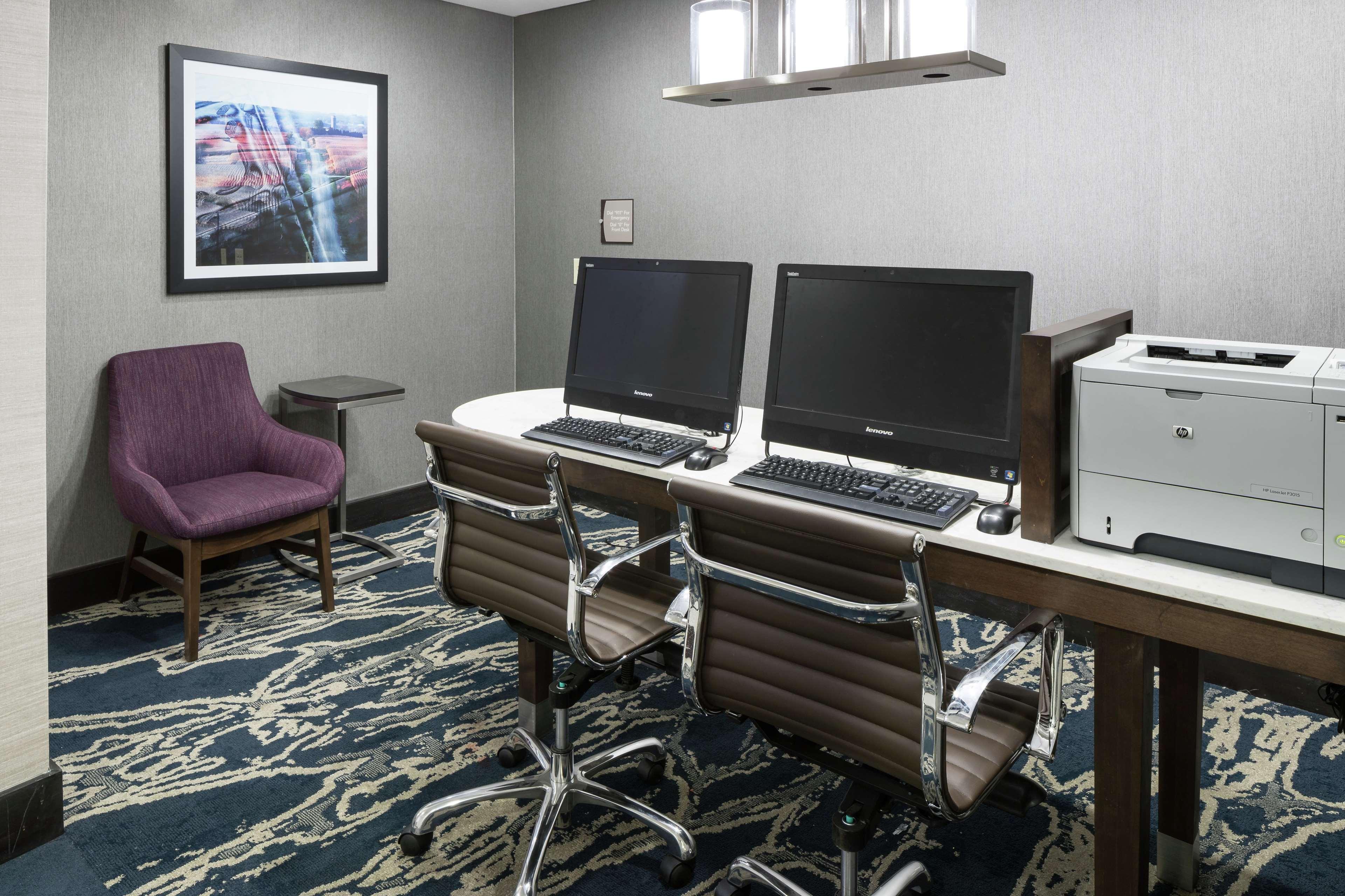 Homewood Suites By Hilton Cedar Rapids-North Bagian luar foto