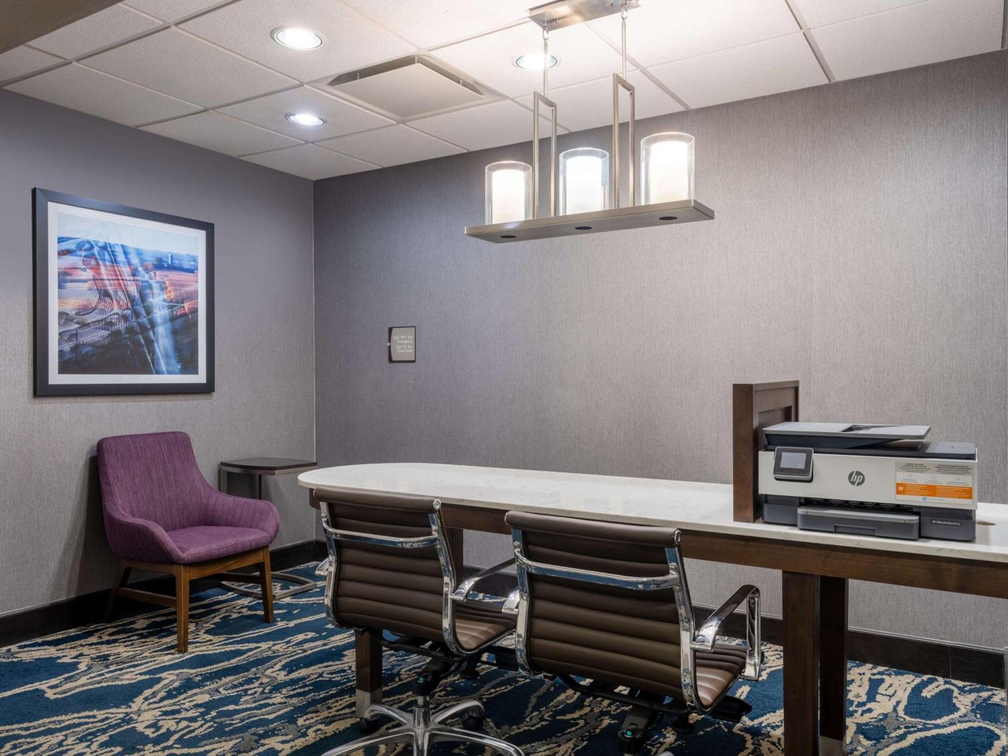 Homewood Suites By Hilton Cedar Rapids-North Bagian luar foto