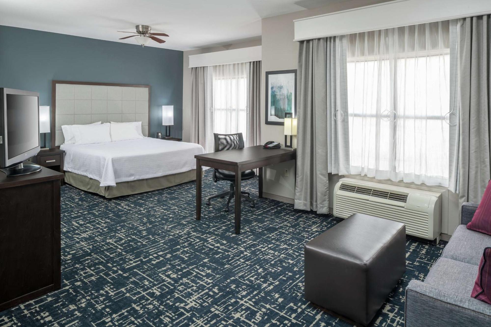 Homewood Suites By Hilton Cedar Rapids-North Bagian luar foto